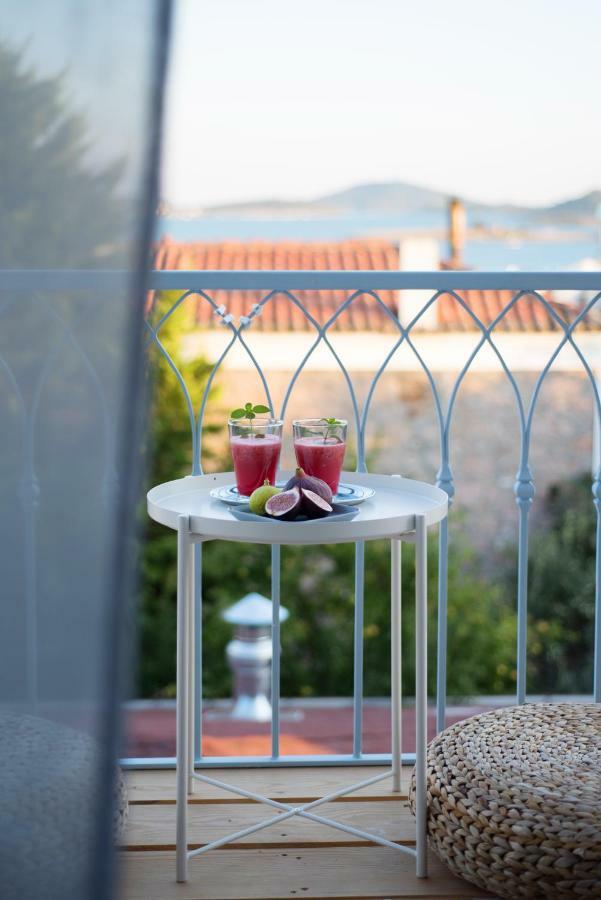 Cunda Sakin Hotel Bagian luar foto