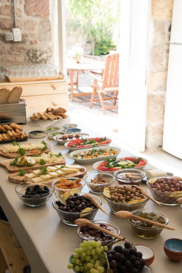 Cunda Sakin Hotel Bagian luar foto